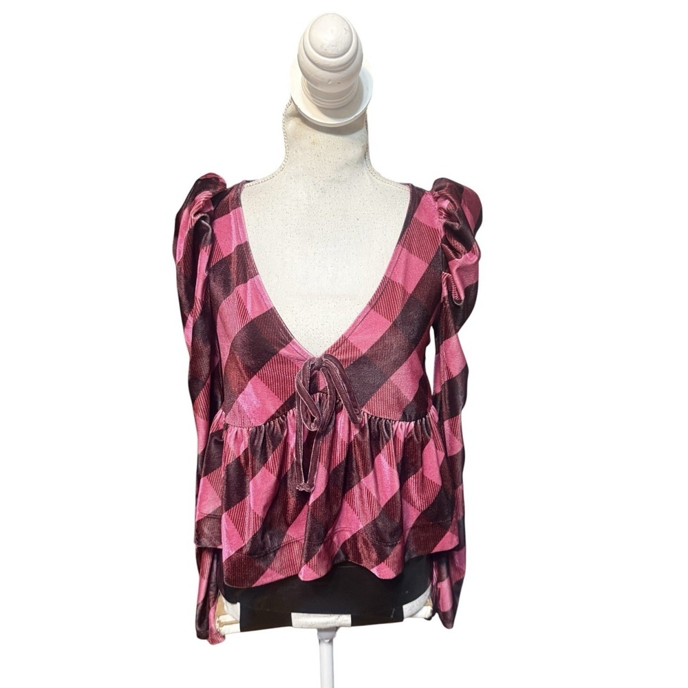 Maeve Women's Pink Velvet Babydoll Top. Low Cut. Crop. Long Sleeve Small